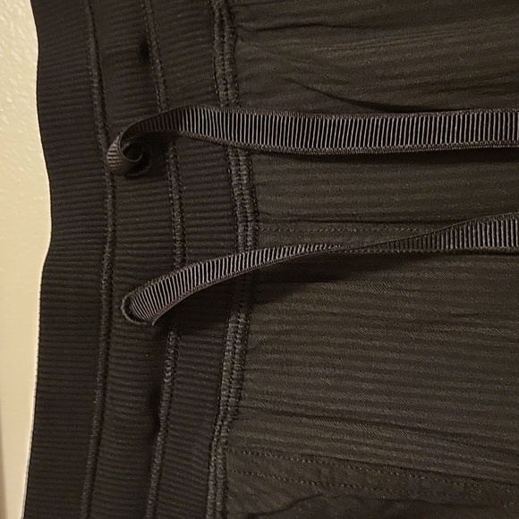 NWT: lululemon Dance Studio Relaxed-Fit MR Cargo Jogger - Picture 2 of 15